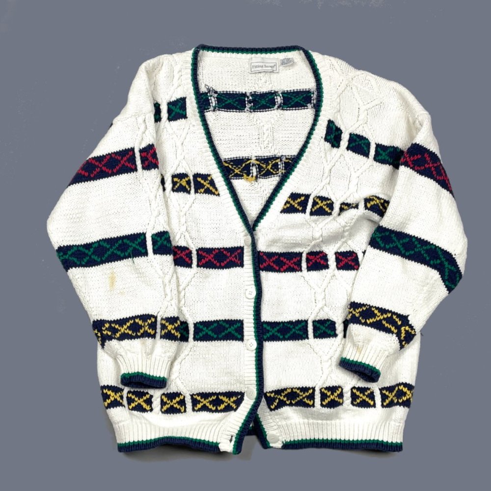 Cable-Knit Heavyweight 90s Cardigan Sweater